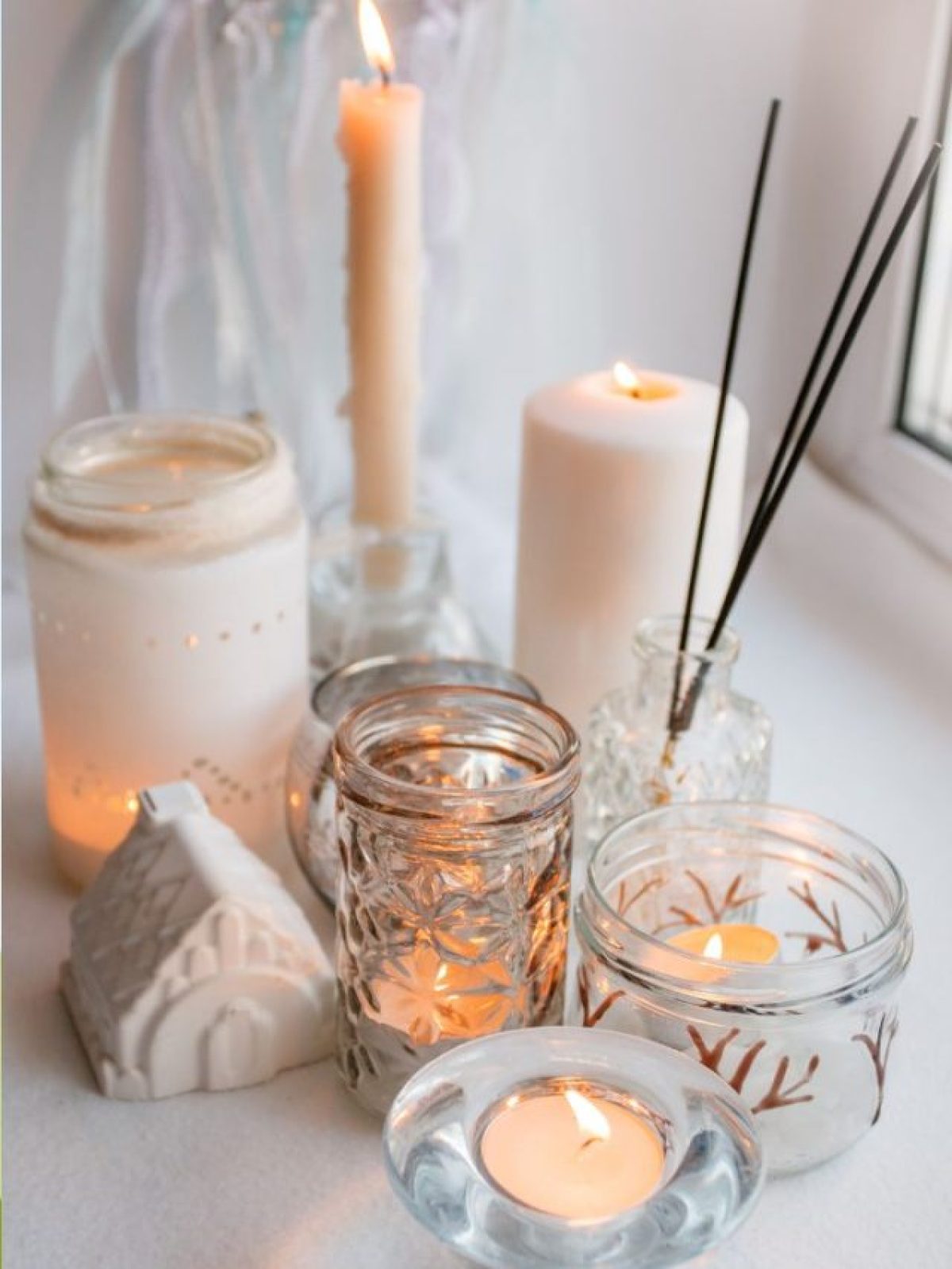 7 Beautiful Candle Designs For Home Decor - Tradeindia